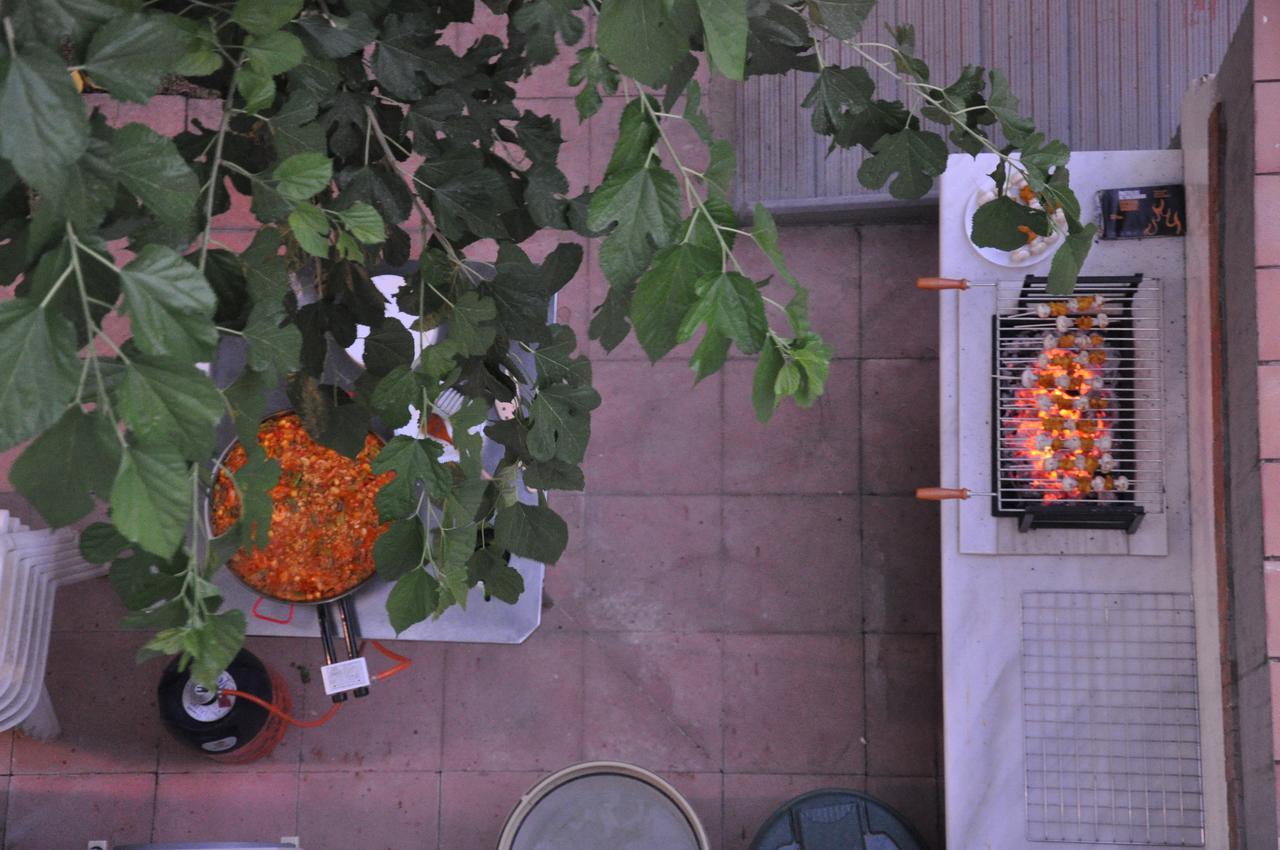 Lemon Garden Hostel Sevilla Exterior photo