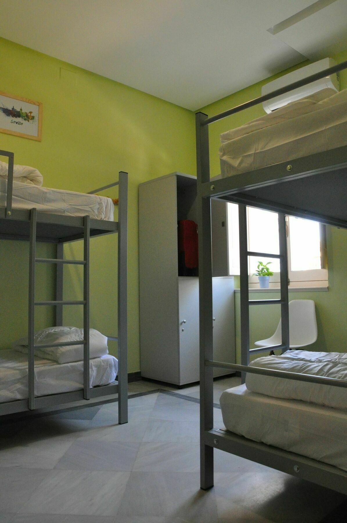 Lemon Garden Hostel Sevilla Exterior photo